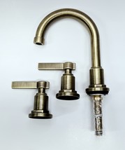 Signature Hardware 482747 Greyfield Widespread Bathroom Faucet - Aged Brass - €314,35 EUR