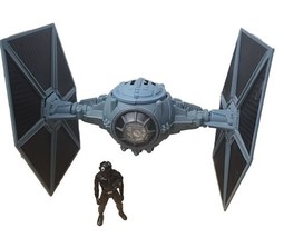 2003 Hasbro Star Wars Tie Fighter W/ Detachable Wings &amp; Pilot Figure - £29.95 GBP