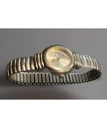 Sergio Valente Womens Watch Silver Stretch Band New Battery WORKS! Nice!... - $12.34