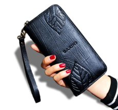 Embossing Genuine Leather Purse - £23.97 GBP