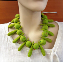 Necklace Felted Handmade In Europe Green Gift One Of A Kind - £86.63 GBP