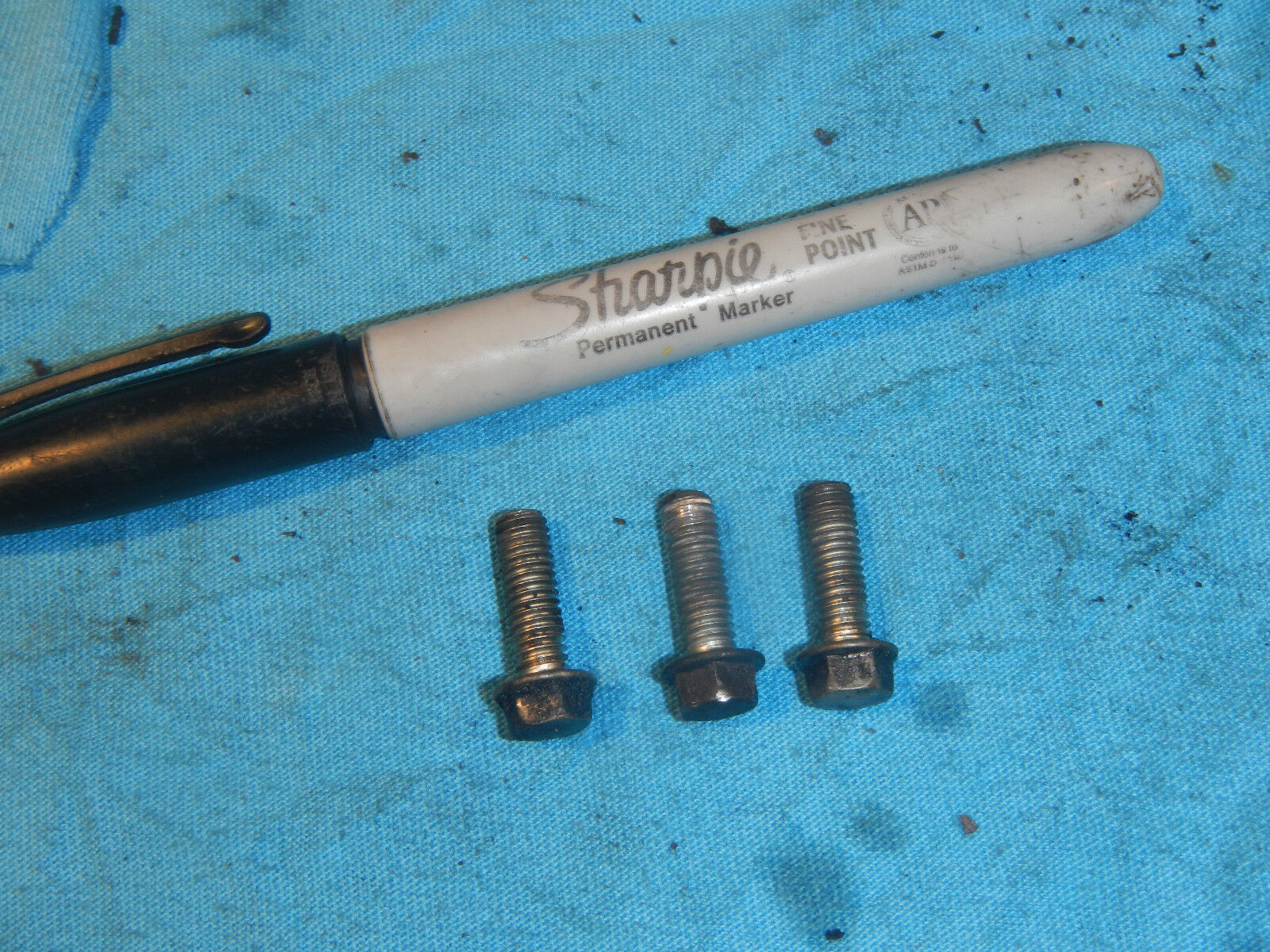 EXHAUST PIPE MANIFOLD OUTLET BOLTS 1983 83 HONDA CR250R CR250 CR 250R 250 R - $6.43