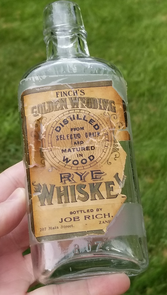 ANTIQUE WHISKEY BOTTLE Finch&#39;s Golden Wedding rye Zanesville OH 8oz half... - $29.99