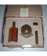 New Caesars Woman Extravagant Perfume 4 Piece Gift Set Vintage READ See ... - $257.92 CAD