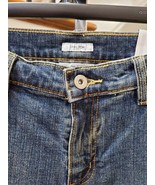 Liz Claiborne Women Blue Denim Cotton Mid Rise Straight Legs Casual Jean... - £35.06 GBP