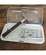 Vintage Gillette Super Adjustable Razor W/ Platinum Plus Blades Made In USA - €51,91 EUR