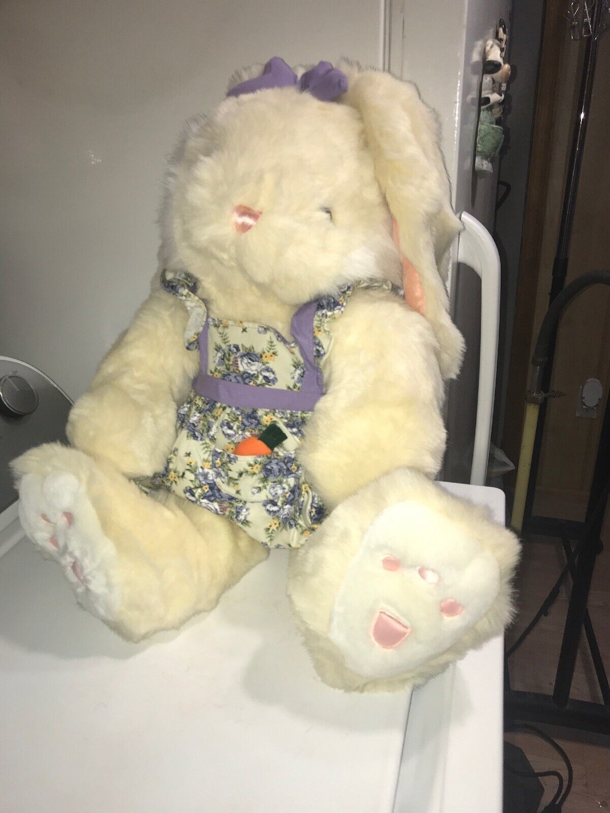 Hip Hop Easter Bunny Rabbit Deluxe Playthings - $9.49