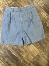 Vintage Tommy Hilfiger light blue pleated denim shorts size 30 - $18.00