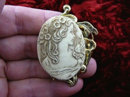 (CL15-1) Lacy LADY woman BIRD off white oval CAMEO Calla Lily brass Pin Pendant - £27.16 GBP