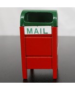 Hobby Green Red Metal Mailbox Christmas Village Collection Model Miniature - €11,16 EUR