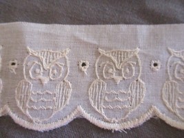 Vintage Ecru Embroidered Cotton Flat Lace Owl Design 15 yds. - £15.12 GBP