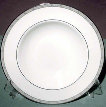 Gorham Gatehouse Platinum Soup Pasta Bowl 8&quot; Retail $50 New - $326.19 MXN