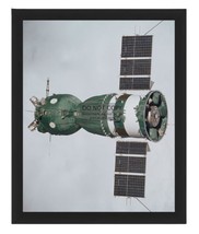 Soyuz 19 Spacecraft During APOLLO-SOYUZ Test Project 8X10 Nasa Framed Photo - £15.71 GBP