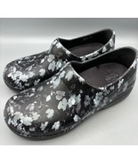 Crocs Neria Pro II Women Black Floral Slip Resistant Clog Black Sz 8 Com... - $389.93 MXN