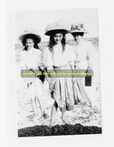 mm372- Grand Duchess Olga &amp; Tatiana Romanov &amp; Czarina paddle in sea - print - £2.18 GBP