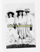 mm372- Grand Duchess Olga &amp; Tatiana Romanov &amp; Czarina paddle in sea - print - £2.16 GBP