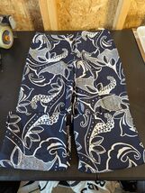 Gap size 12 cotton blend capris - $19.80