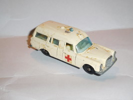 MATCHBOX mercedes benz ambulance # 3 Binz white - $8.00