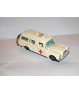 MATCHBOX mercedes benz ambulance # 3 Binz white - €6,95 EUR