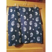 The Limited Woman White Blue Paisley Floral Straight Skirt Size 18 LIned - £11.78 GBP