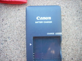 cannon battery charger CB-2LG G - $12.00