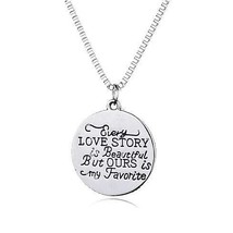 Love Quote Pendant and Chain Necklace - €31,46 EUR