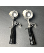 VINTAGE ICE CREAM SCOOP LOT EKCO &amp; APW STAINLESS STEEL - $400.05 MXN