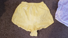 VTG EUC 80&#39;s 70s Women&#39;s Nylon Short Cuts Shorts High Waist Lined Yellow S Small - £17.93 GBP