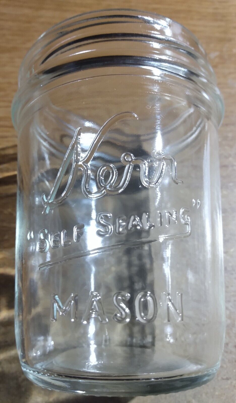 Primary image for Kerr Embossed Self Sealing Glass Normal Mouth Half Pint Mason Canning Preserving
