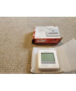 Honeywell Home T4 Pro Thermostat Programmable TH4110U2005 White New. - $28.71