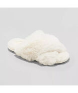 Cat &amp; Jack Girls Soft &amp; Furry Cross Front Slide Slippers (Size L/4-5) Cr... - €7,46 EUR