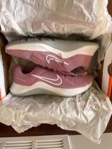 BNIB (Lid missing) Nike MC Trainer 2 Women’s Training Shoes, Size 8.5, D... - £50.60 GBP