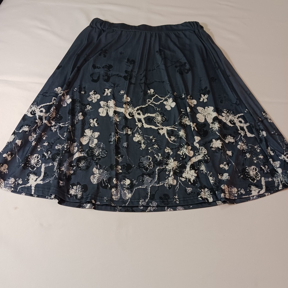 Lily By Firmiana Women's Elastic Waist Black & White Floral A-Line Skirt Size XL Item image 2