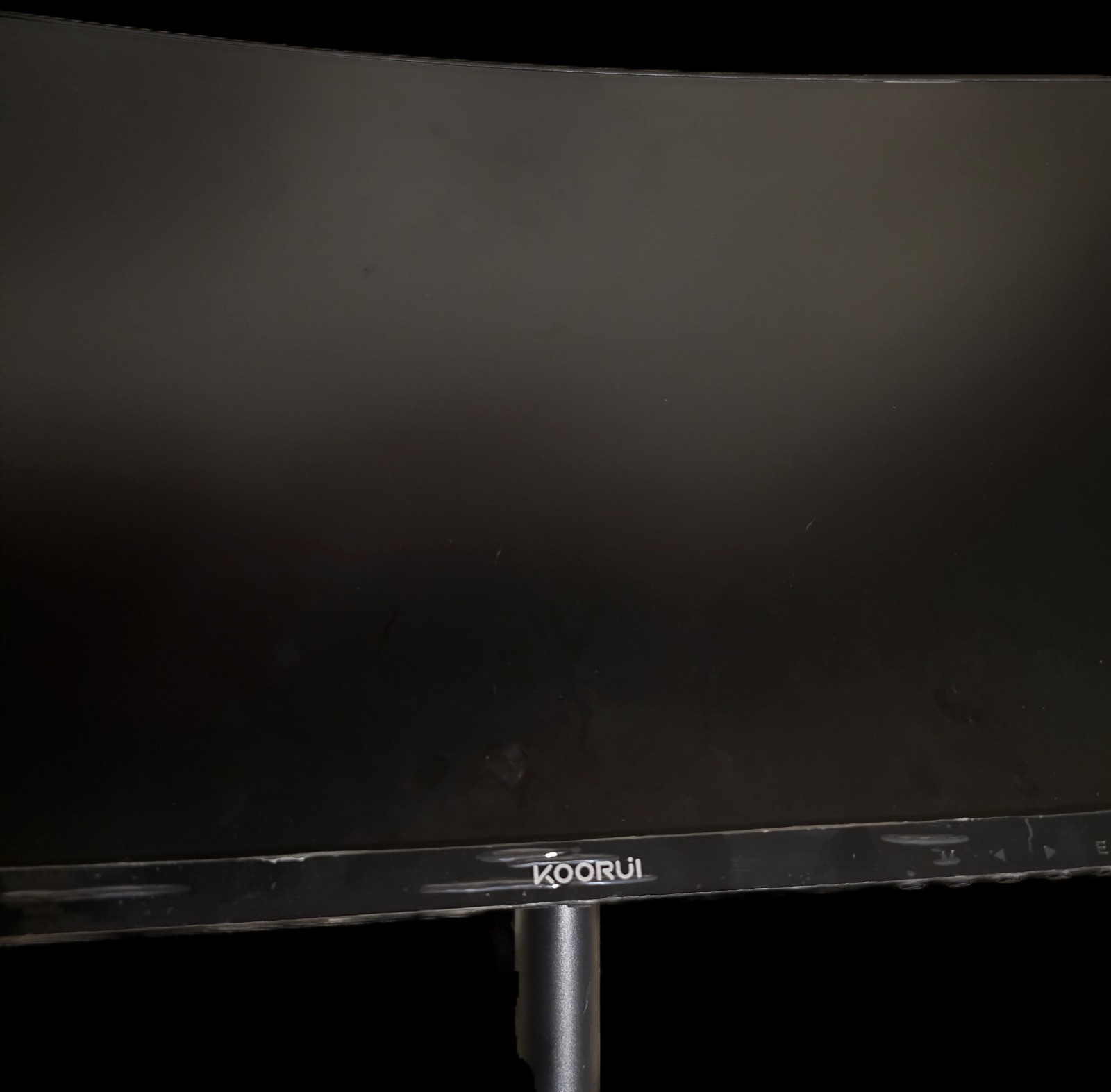 KOORUI 24N5C 23.6" Curved Gaming Monitor - HDMI, 60Hz, 1080p, LCD Display Item image 6