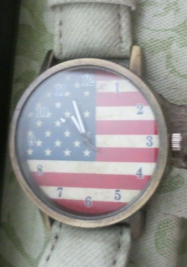 American Flag dial men&#39;s Watch vintage quartz - $9.49