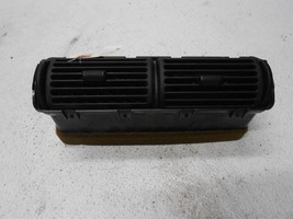 1999 Ford Ranger Center Dashboard Outlet Vent - £19.67 GBP