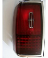 1990 1991 1992 LINCOLN TOWNCAR LEFT TAILLIGHT BRAKE TURN  SIGNAL OEM USED - $3,198.66 MXN