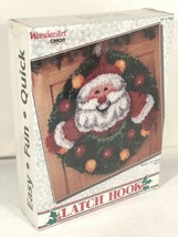 Caron Chiedo Arte 4681 Buon Natale Santa Wreath Laccio Gancio Tappeto Kit IN USA - £21.28 GBP