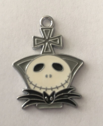 Jack Skellington Jewelry Necklace Pendant 1” H X 1” W Nightmare Before Christmas - £4.47 GBP