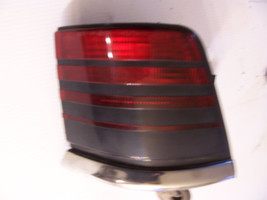 1991 LEBARON CONVERTIBLE RIGHT TAILLIGHT OEM USED ORIGINAL CHRYSLER PART - £155.74 GBP