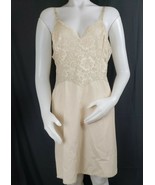 Vtg Vanity Fair Full Slip Dress Womens 38 S Silky Nude Lace Nylon Linger... - $79.39 CAD