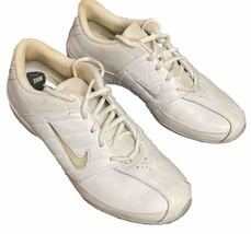 Taille 8.5 Nike Femmes Ligne Cheer 318674-111 Blanc Chaussures Baskets - £14.48 GBP