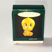 1996 Hallmark Keepsake TWEETY Miniature Ornament In Original Box - NEAR MINT - £12.42 GBP