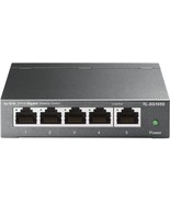 TP Link TL SG105S 5 Port Gigabit Ethernet Switch Desktop Wall Mount Plug... - £31.24 GBP