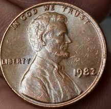 1982  LINCOLN CENT DOUBLING ON REVERSE AND OBVERSE FREE SHIPPING  - $3.96