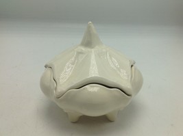 Trinket Box  Garlic Bulb Figural Design Pottery Ceramic White Italy 4.5&quot; - £9.75 GBP