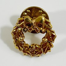 Gold tone Christmas Wreath &amp; Bow Lapel Pin - $9.89