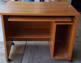 Great Gently Compressed Wood Veneer Computer Desk - Gd Condition - Nice - £118.69 GBP