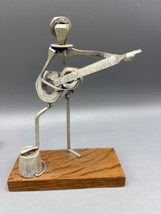 Vtg Hand Made Metal Guitarist Figurine Nuts Bolts Wood Base - $406.24 MXN
