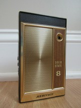 RARE vintage transistor radio HERITAGE 8 mcm 1950&#39;s 1960&#39;s retro NICE &amp; WORKS! - £224.16 GBP